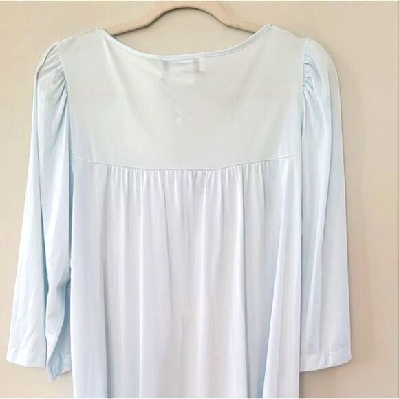 Miss Elaine Silky🌷 soft nightgown size Medium - Picture 10 of 13